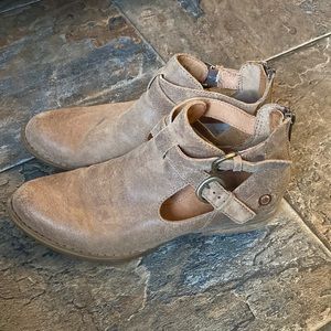 Born leather ankle boots